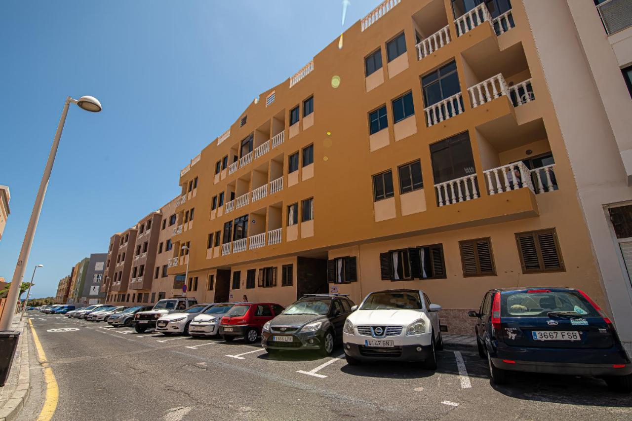 Alquilaencanarias El Medano Playa El Cabezo Bagian luar foto